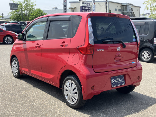 �y�x�����z���i�X�z���Ԃ������������܂��āA���ɗL�������܂��B�݌Ɏԗ��ɂȂ�܂��̂ŁA���񂲓s���̋X�������ɁA���ɗ��ĉ������B���X�\��������ƁA���ē����X���[�Y�ł��B