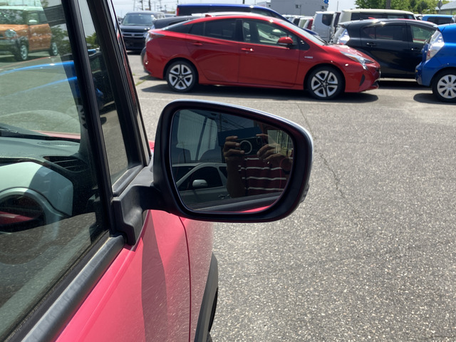 �y�x�����z���i�X�z���Ԃ������������܂��āA���ɗL�������܂��B�݌Ɏԗ��ɂȂ�܂��̂ŁA���񂲓s���̋X�������ɁA���ɗ��ĉ������B���X�\��������ƁA���ē����X���[�Y�ł��B