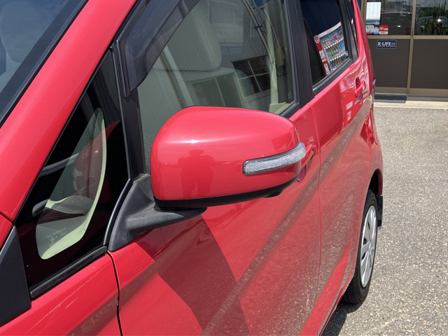 �y�x�����z���i�X�z���Ԃ������������܂��āA���ɗL�������܂��B�݌Ɏԗ��ɂȂ�܂��̂ŁA���񂲓s���̋X�������ɁA���ɗ��ĉ������B���X�\��������ƁA���ē����X���[�Y�ł��B