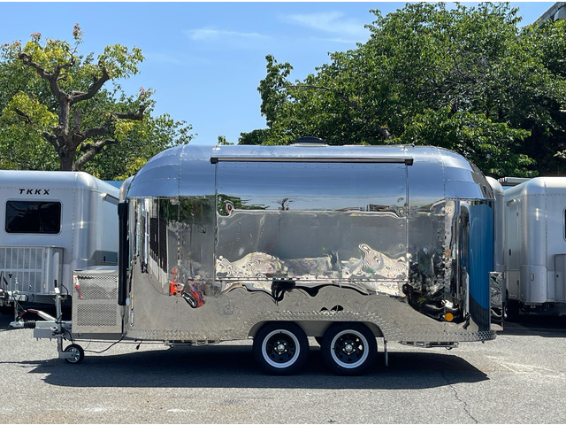 TKKXキッチントレーラー