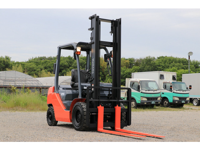トヨタL&amp;Fエンジンフォークリフト