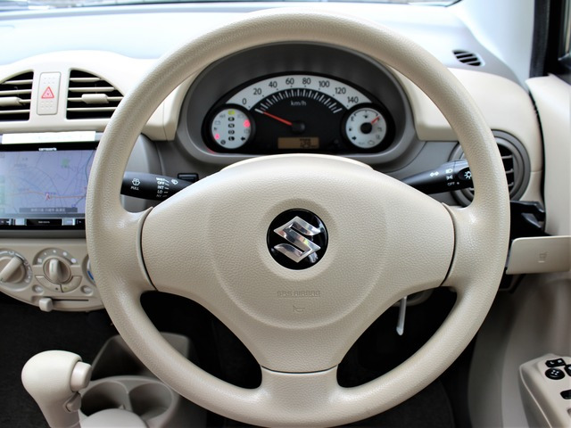 ���j�������Ɋւ�炸�A���C�y�ɂ����X������悤�X�^�b�t�ꓯ�����X���҂����Ă���܂���