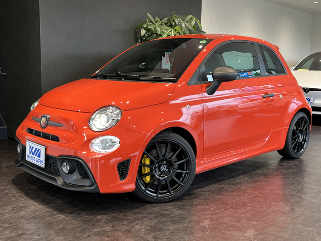 アバルト695(フィアット) コンペティツィオーネ　オプションカラー バイキセノン 中古車画像