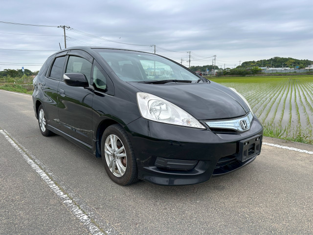フィットシャトルハイブリッド(ホンダ) スマートキーナビ 中古車画像