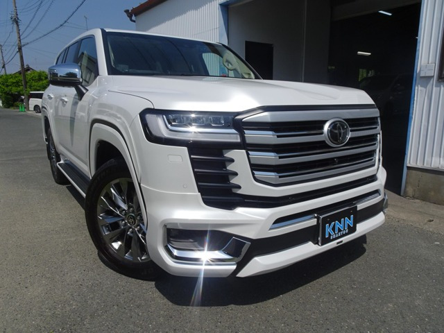 ランドクルーザー300(トヨタ) 3.5 ZX 4WD　フェンダーガーニッシュ リアエンター 中古車画像