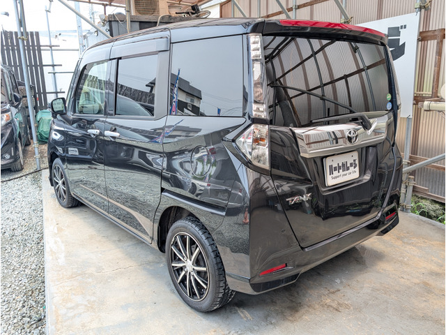 BOX型の車体を有効活用した車内空間がコンパクトさを感じず、広々と余裕のあるスペースを造り出してくれています。