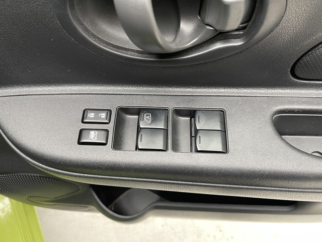 ☆お見逃し無く!!お問い合わせはTEL06-6430-1230 E-mail cars_genesis2007@yahoo.co.jpまで!!☆