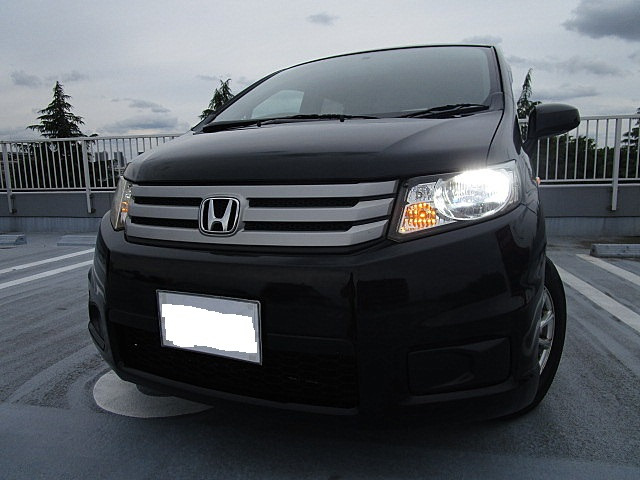 �ƂĂ����邢HID���C�g�ł�!�O�𖾂邭�Ƃ炵��ԑ��s�A���Ȃǂ̌��ʂ��̈����󋵂łƂĂ����ɗ����܂�!���S�^�]�̃T�|�[�g�ɂ��𗧂�!