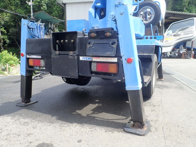 �����Ȑݒu���ŁA�����������s�X�n��A�������񂾌���ł̍�Ƃɕ֗��ł��B