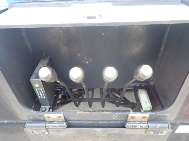 �W���b�L�̑���̓X�s�[�f�B�[�ɍs���܂��B