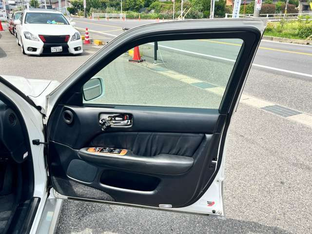 �X���̔������Ă���܂��̂ŁA��ɍ݌ɂ������Ȃ��Ă��܂����Ƃ��������܂��B�C�ɂȂ�Ԃ͂܂��͂��⍇����������!