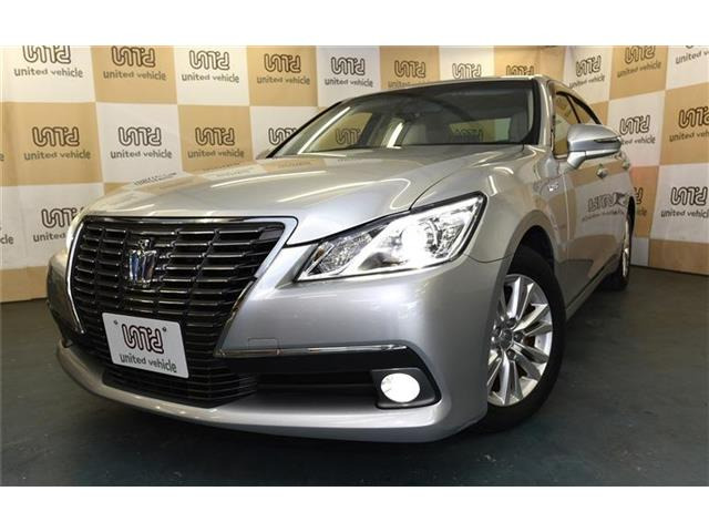 クラウン(トヨタ) 2.5 ロイヤルサルーン　ハイブリッド 本側シート/パワーシート 中古車画像