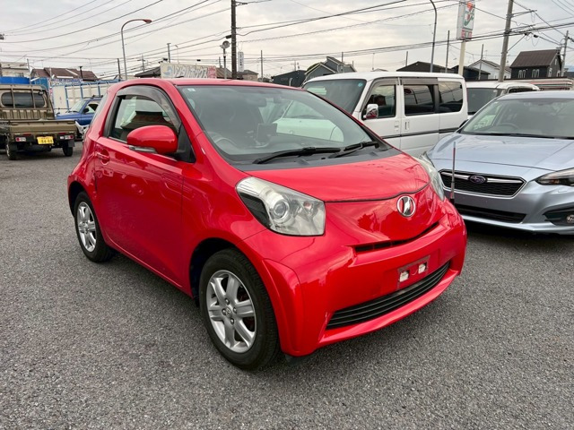 iQ(トヨタ) 1.0 100X 2シーター　100X 2シーター 中古車画像