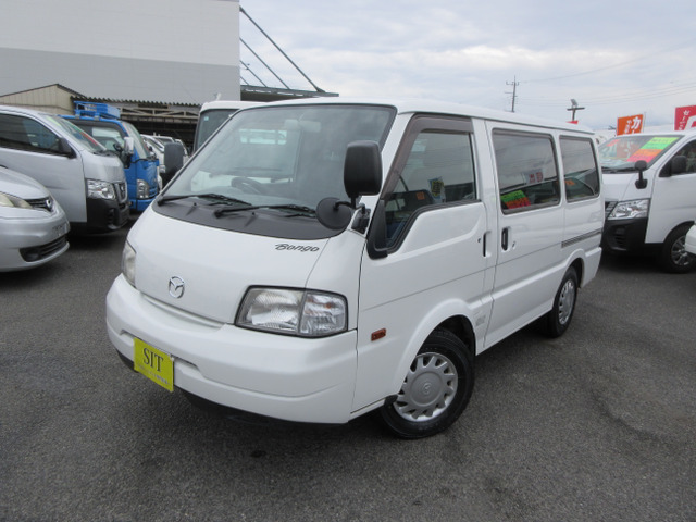 ボンゴバン(マツダ) 1.8 DX 低床　オートマ5ドア 中古車画像