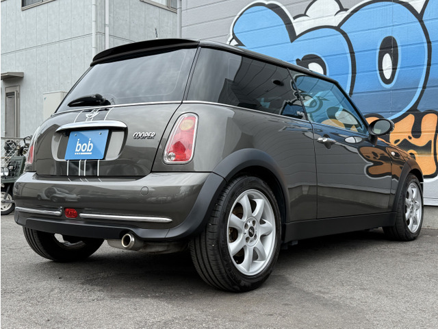 ���X�͗A���Ԃ͂�����񍑎Y�Ԃ����C���i�b�v���Ă���܂��B�y�c�Ǝ���11���`18���A���j���x�݁z���C�y�ɂ��d�b���������B