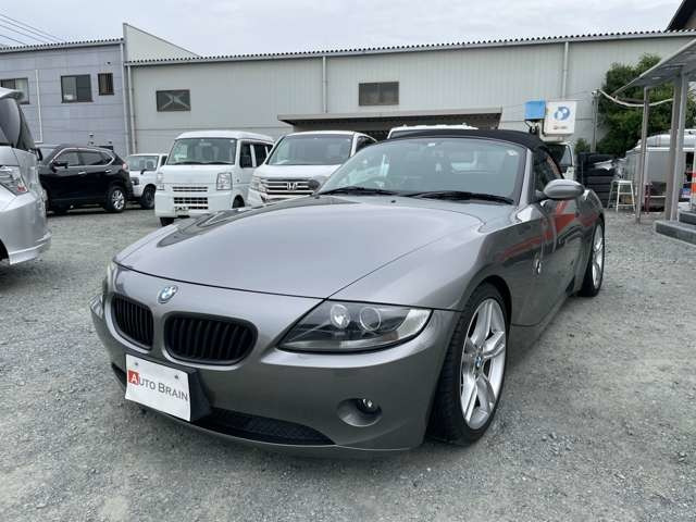Z4(BMW) ロードスター 2.5i　ETC・ナビ・コンバーチブル 中古車画像