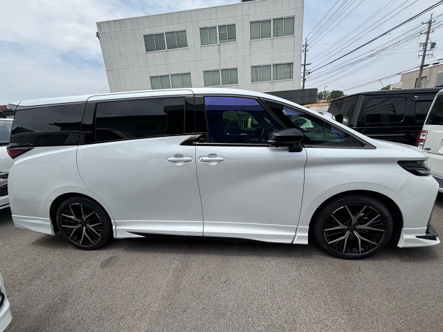 ヴェルファイアハイブリッド 2.5 Z プレミア E-Four 4WD