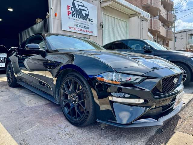 フォード マスタング エコブースト パフォーマンスPKG 469.5万円