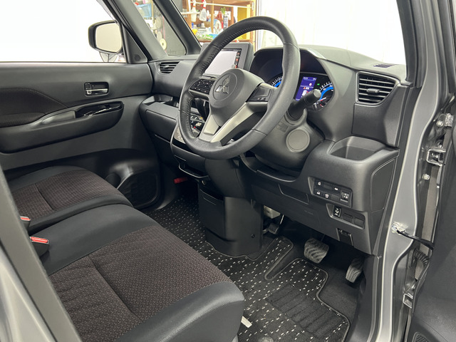 �y����OK�z���Ԃ̈ړ���葱���Ȃǂ������܂��̂ŁA����]�̍ۂ͂����X������O���܂łɂ��A�����������B�i���o�[�v���[�g�̖����Ԃ̌����ł̎���́A�X�^�b�t�̉^�]�ƂȂ�܂��B�������͉\�ł��B