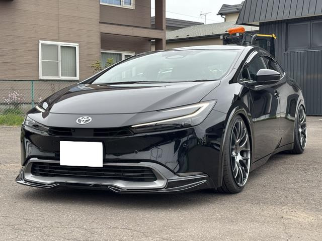 プリウス(トヨタ) 2.0 Z E-Four 4WD　イデアル車高調 20インチAW 中古車画像