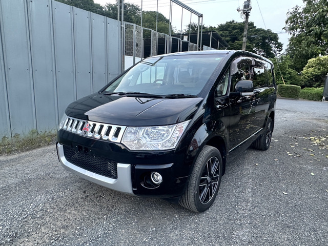 デリカD:5(三菱) 2.2 D パワーパッケージ 4WD　フルセグTV ETC 両面パワスライドド 中古車画像