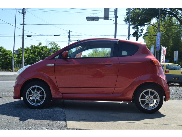 �����X�E�����k���҂����Ă���܂��B