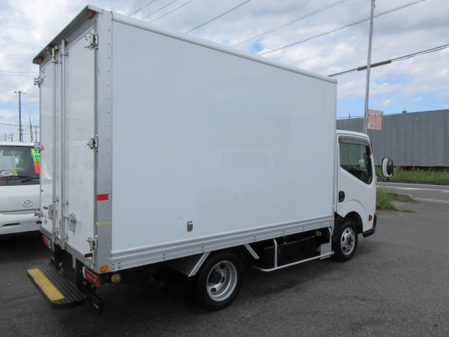 ���O���E���A�E�ł���