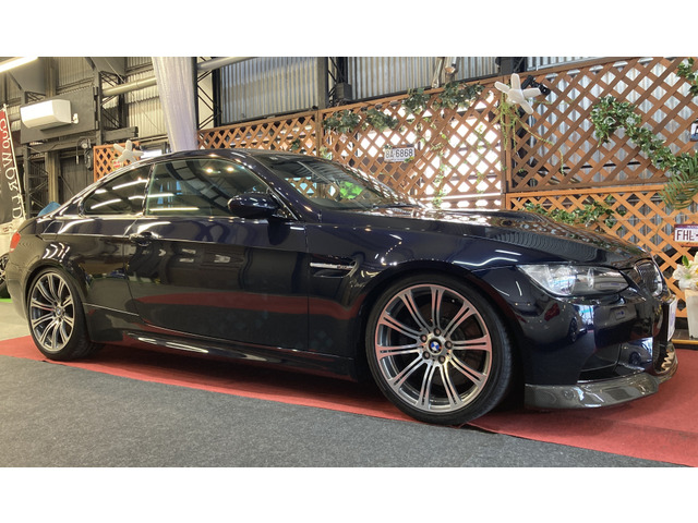 M3(BMW) 4.0　右6MT 19AW 3D車高調 記録多数 中古車画像