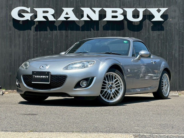 EBBRO マツダ ロードスター　2005 NC レッド ロードスター NCEC ロードスター（マツダ）の価格・スペック情報