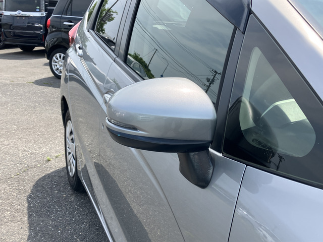 【支払総額推進店】お車をご覧い頂きまして、誠に有難う御座います。在庫車両になりますので、是非ご都合の宜しい時に、見に来て下さい。来店予約をされると、ご案内がスムーズです。