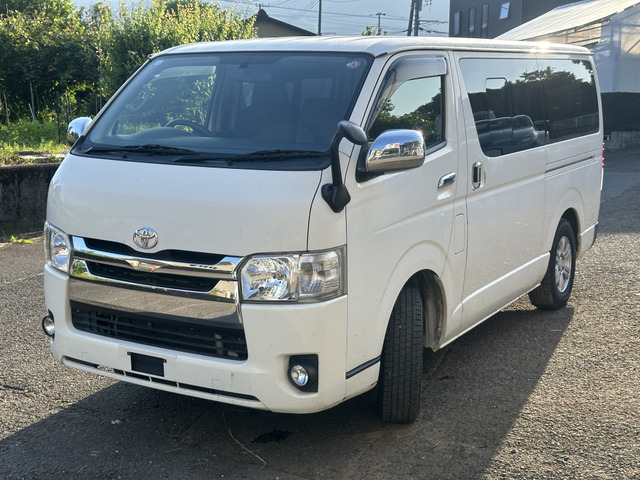 ハイエースバン