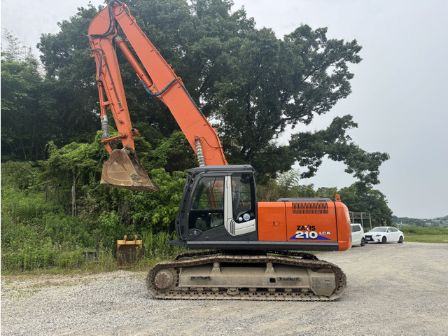 日立油圧ショベル