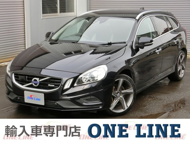 V60(ボルボ) T6 AWD Rデザイン4WD 中古車画像