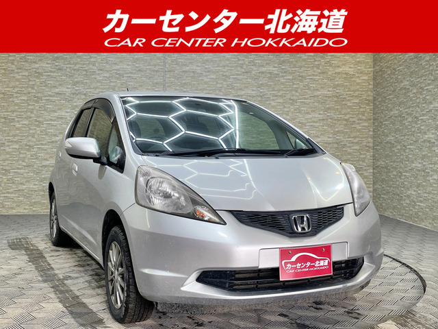 フィット(ホンダ) 1.3 13G 4WD　5年保証 夏冬タイヤ 寒冷地仕様 禁煙 中古車画像