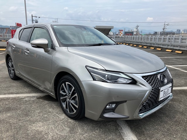 CT(レクサス) 200h バージョン C 中古車画像