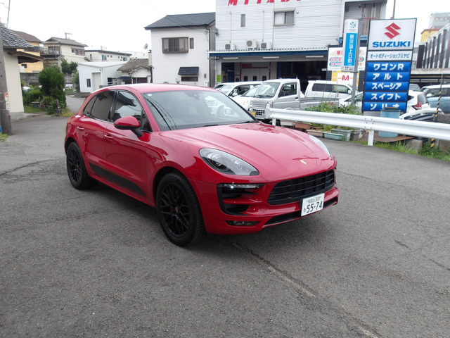 マカン(ポルシェ) GTS PDK 4WD　ライトコンフォートパッケージ 中古車画像