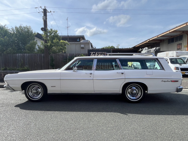 カントリーセダン