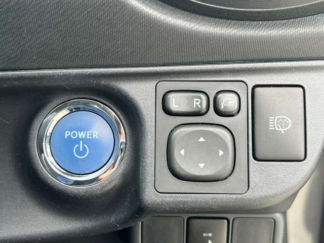 �I�[�g���[���͓����Ȃ��A�ő�84��(7�N)�������\�ȃI�[�g���[�������p�ӂ��Ă���܂��B���ÎԁE�V�Ԃ����p�����܂��B����X�^�b�t�ɂ����k��������!