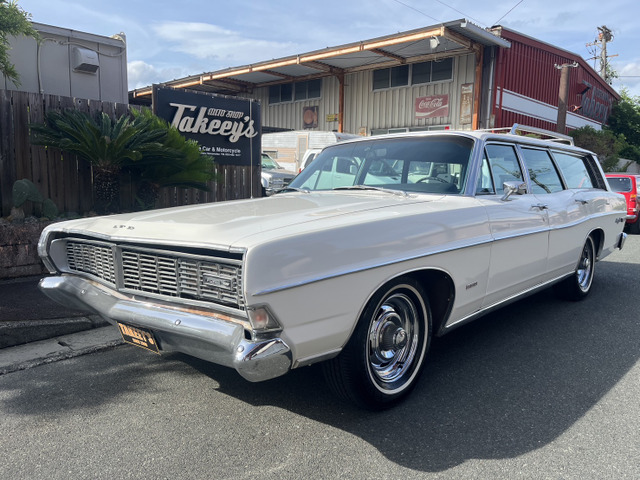 カントリーセダン