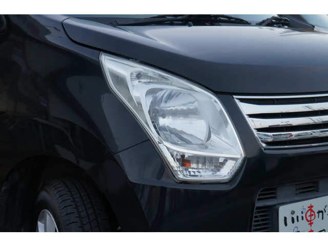 程度が悪い車が安いのは当たり前です。当店はコストを安く!薄利多売価格設定お客様が良い車両をお買い求め安くだけをこだわってます。少し年式古くても程度の良い車は沢山あります。