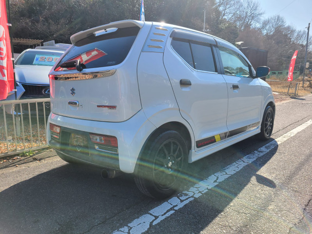 �ʐ^�𑗂�����A���C���Řb������o���܂��BLINE ID:@373eocuz