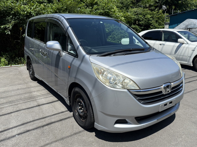 ステップワゴン(ホンダ) 2.0 G Lパッケージ 中古車画像