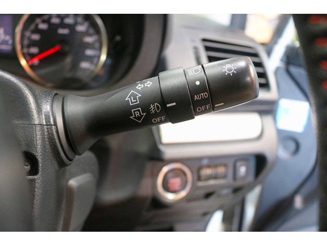 ���f�ڎʐ^�̑��ɂ��C�ɂȂ�ӏ����������܂�����A����]�̉ӏ����B�e��������v���܂��B