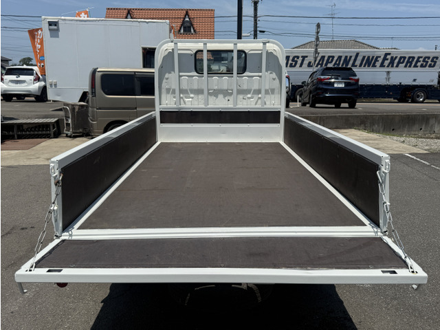 ダイナ4.0 低床 ディーゼル