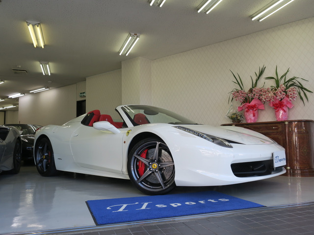 フェラーリ 458 スパイダーの価格・新型情報・グレード諸元 価格.com