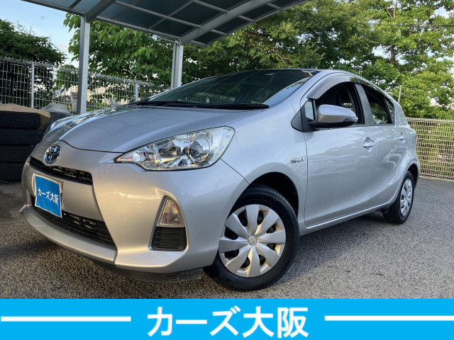 アクア(トヨタ) 1.5 L　F ETC ナビ TV キーレス 中古車画像