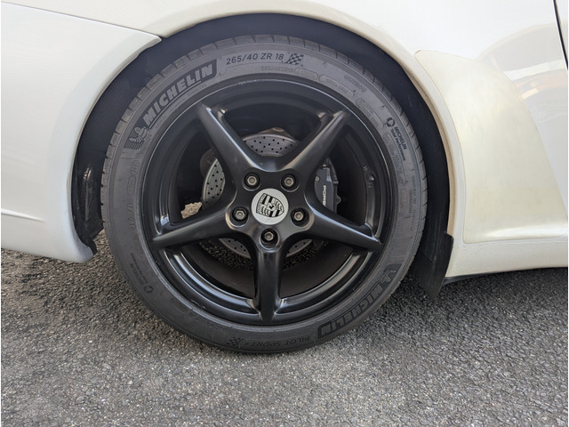 ���q�l�̃J�[���C�t�������K�Ŋy�������̂ɂ���ׂ̃T�|�[�g���s���Ă��܂��B�ԑI�тɖ��������̃A�h�o�C�X�A�w����̃����e�i���X�A�X�ɂ̓h���C�u�������Ɗy���ވׂ̃A�C�f�A����̒񋟂܂ŁA���L������`���B