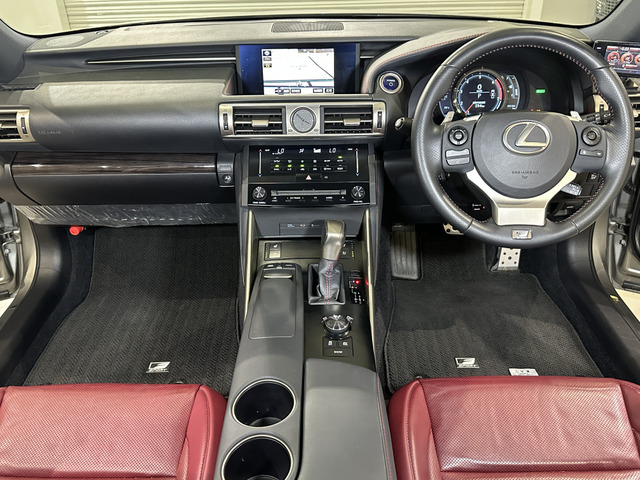 IS300h Fスポーツ