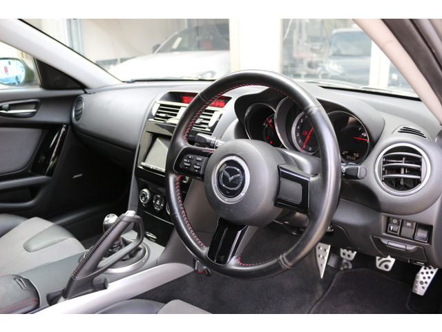 ���S�ԓ��O���N���[�j���O�ς݁��O�������グ�E�A���~�z�C���E�������E�V��E�t���A�}�b�g�E�V�[�g�S�ȁE�h�A���E�p�l���S�́E�K���X�Ȃǎԓ��̋��X�܂ōR�ې����X�^�b�t������䂱������Ď{�H���Ă��܂���