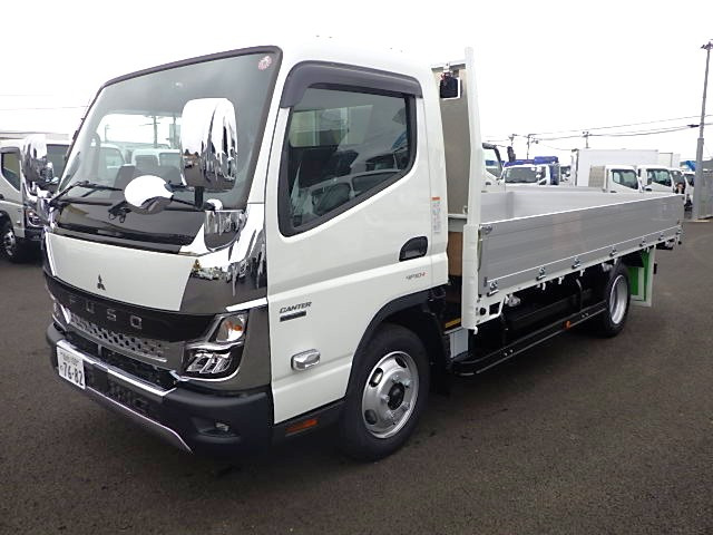 キャンター3.0 ワイド ロング 全低床 ディーゼル